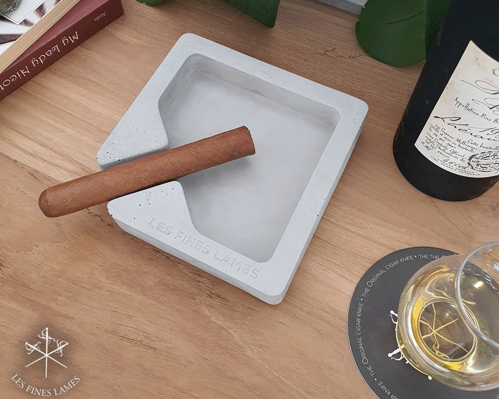 Ashtray Cigar LFL Monad Grey
