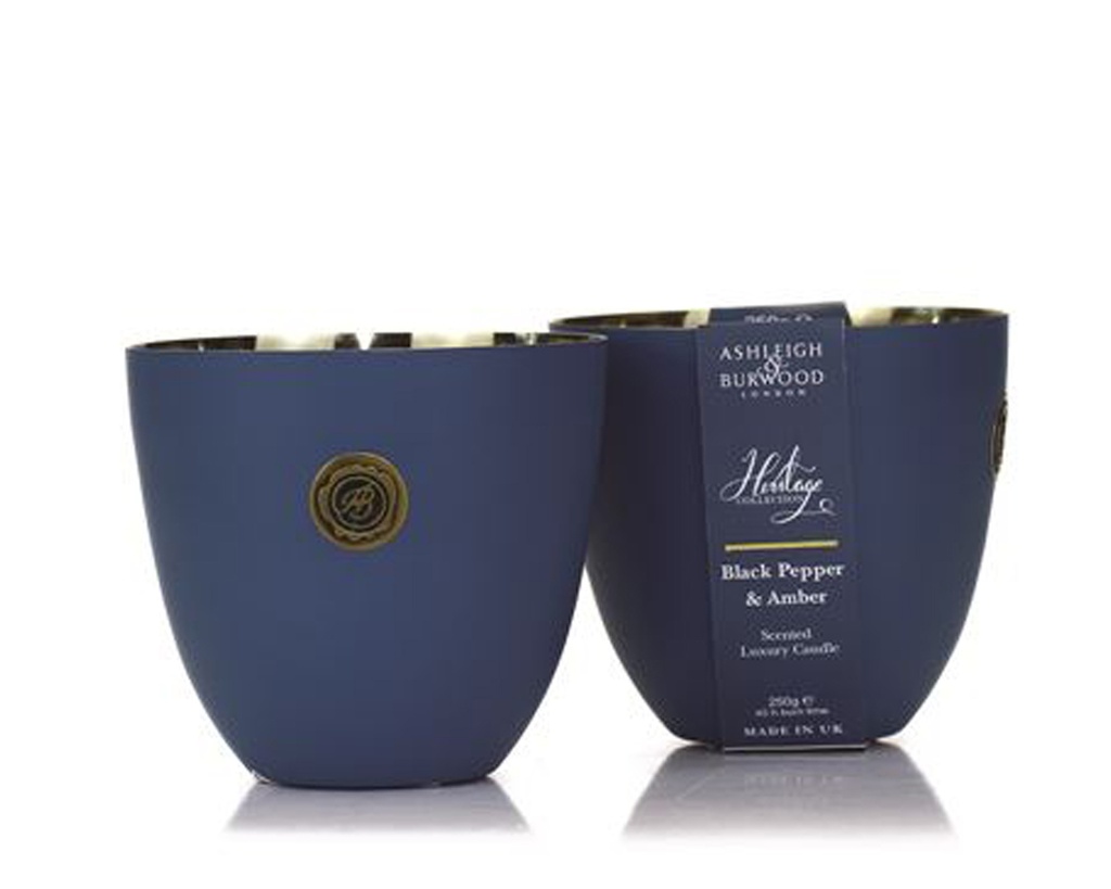 HC Candle Black Pepper and Amber