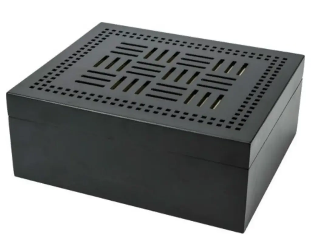 Humidor with Pattern Black matte 50 cigars
